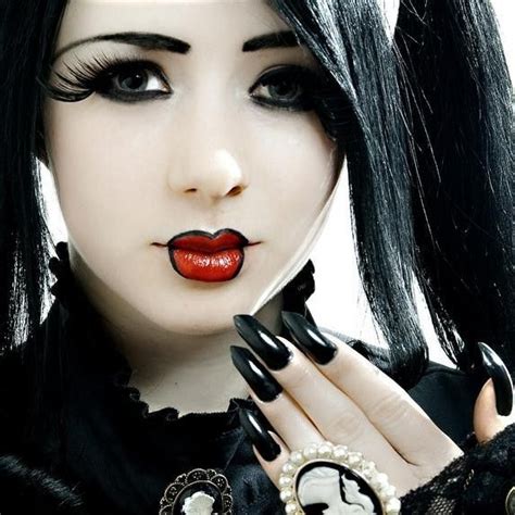 Interesting Lips Gothic Beauty Goth Beauty Goth Makeup