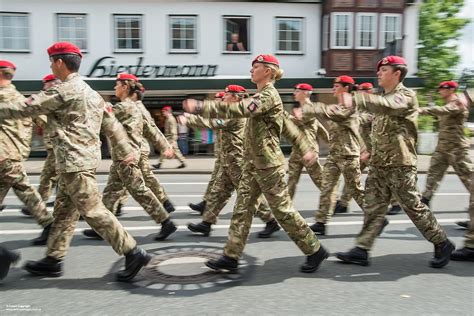 royal military police  parade  bergen germany flickr