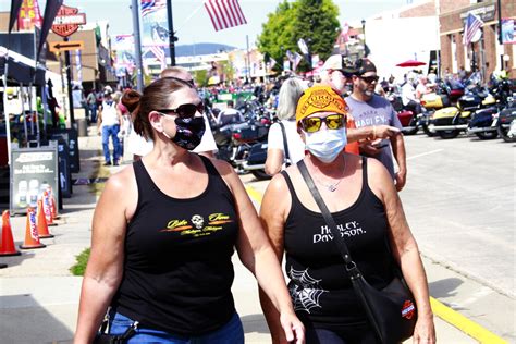 Thousands Gather In S D For Annual Sturgis Motorcycle