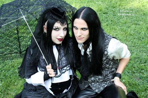 goth couple wedding pinterest gothic punk fashion