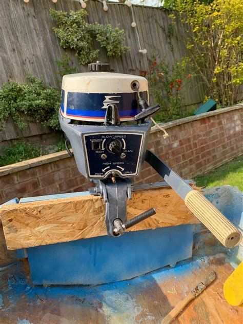 evinrude hp outboard  didcot oxfordshire gumtree