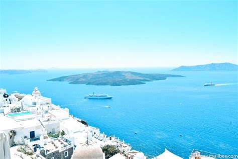 Santorini 3 Day Itinerary Food Beaches Views And Sunsets Itsallbee