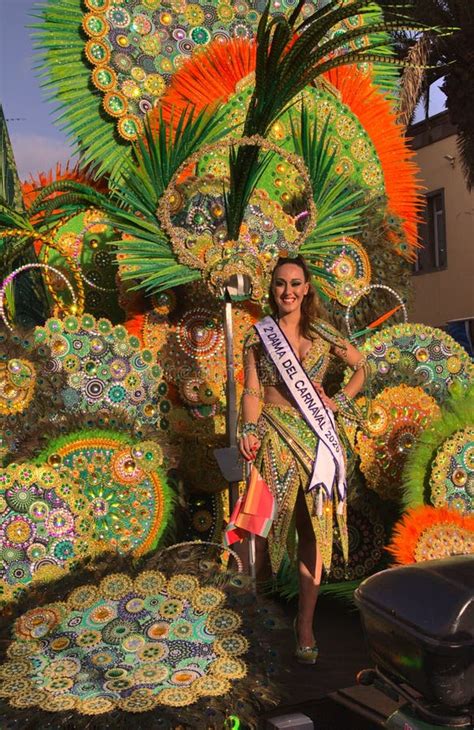 las palmas carnival parade  editorial photography image   canaries