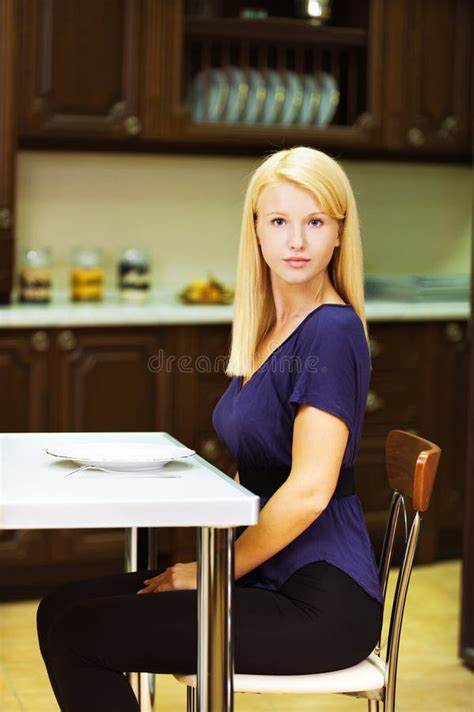 Bdondinka Posing In Kitchen Stock Image Image Of Fork Leggings 22188925