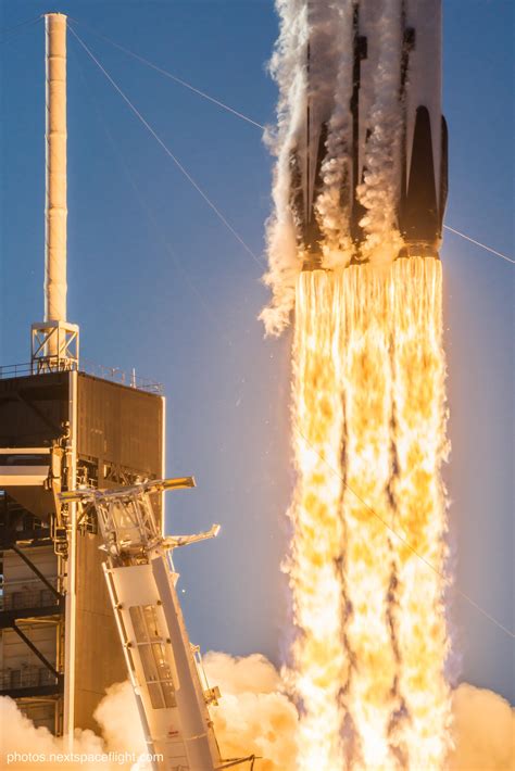 falcon heavy  worlds  powerful rocket successfully launches arabsat   lc