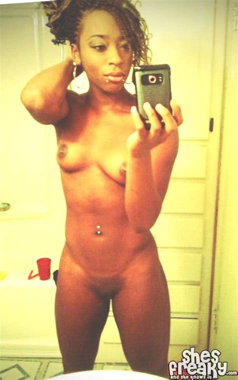 black hoes with cameras ass and titties shesfreaky