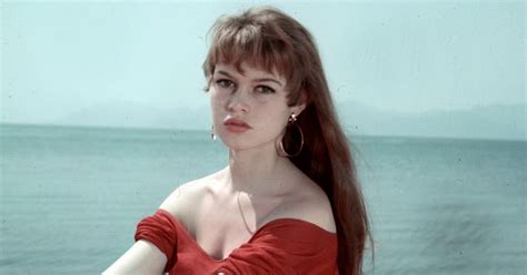 Beautiful Color Photographs Of 19 Year Old Brigitte Bardot