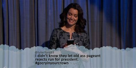 Watch Mellie Grant From Scandal Read Mean Tweets