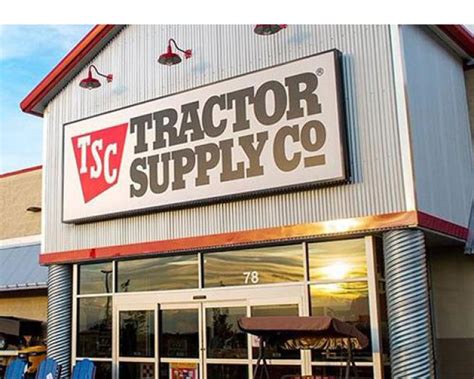 tractor supply company reports strong  store brands
