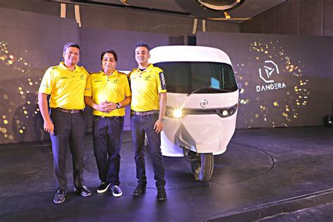 dandera ventures launches otua indias  advanced wheeler cargo ev
