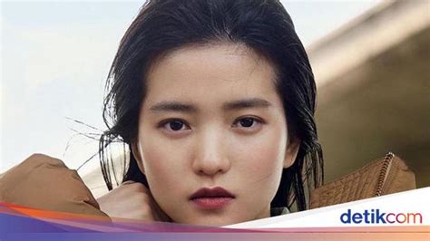 7 fakta menarik kim tae ri lawan main song joong ki di film space sweepers