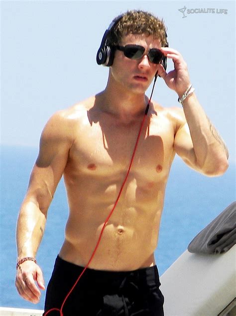 Ryan Phillippe Shirtless In Caribbean Hot