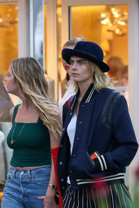 Cara Delevingne And Ashley Benson Sexy 42 Photos