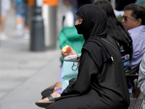 dänemark verbietet burka und nikab in der Öffentlichkeit welt vol at
