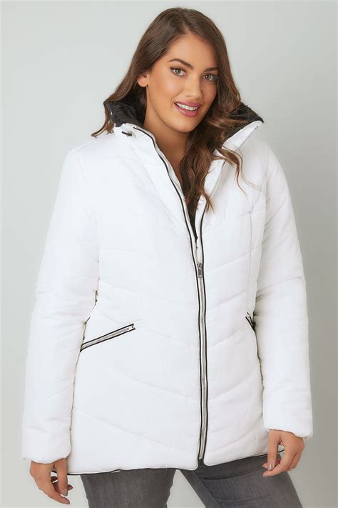 white short quilted puffer jacket  foldaway hood  size