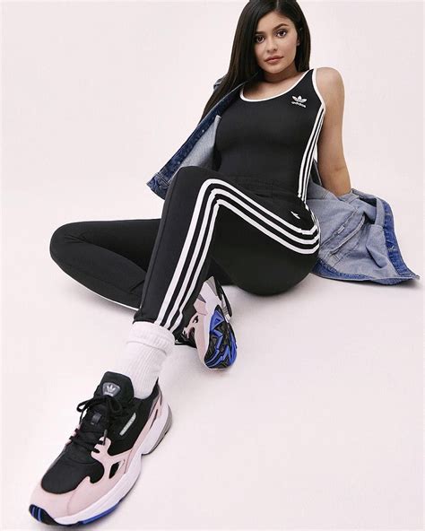 kylie sneakers  launch globaly  sept  kylie jenner  casuais adidas