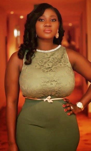 mercy johnson okojie flaunts her curves in new photos
