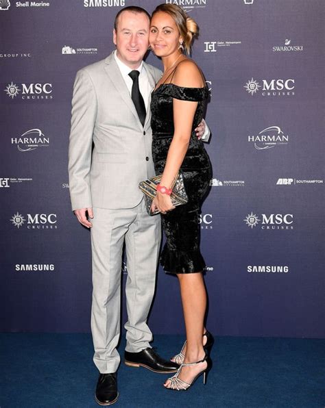 andy whyment i m a celebrity star s wife warned him to sort his head