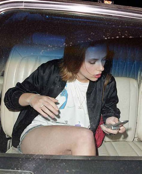 scarlett johansson a panty upskirt remeber to close your legs when making a call