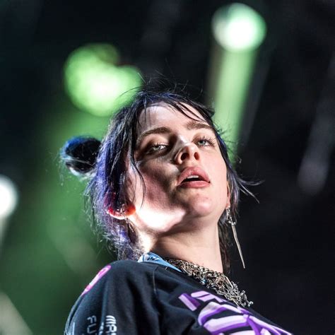 billie eilish morrissey dave grohl baby voice youre  girls hand indie  tall girl