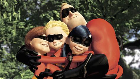 Incredibles 2 Disney Issues Seizure Warning About Flashing Lights