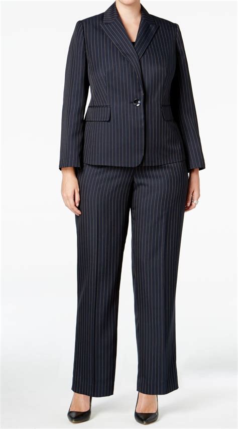 le suit  navy blue womens size   pinstriped pant suit set