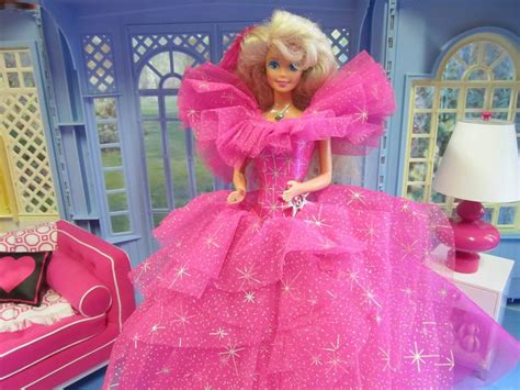 happy holidays barbie 90s christmas pop culture
