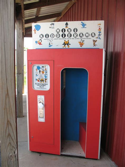 kiddierama cartoon booth early   early  remember