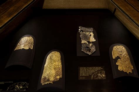 Egypt Displays Previously Unseen King Tut Artifacts The