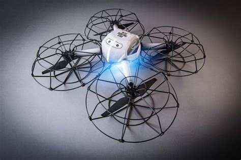 intel flew  drones  sync  create  epic light show   super bowl