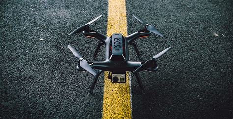 incredible  dr solo drone   smartest    blades