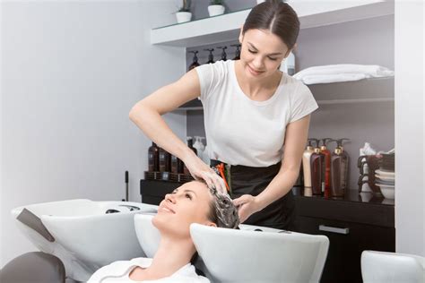 fyna beauty beauty salon  spa wp theme