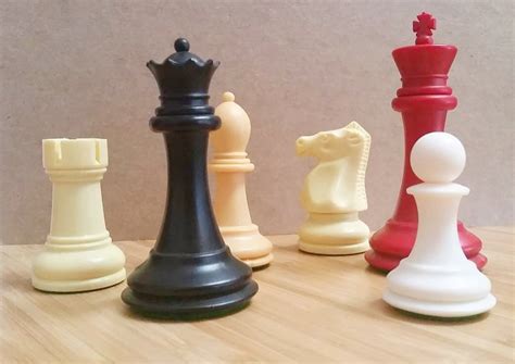 weighted plastic individual chess pieces chess house