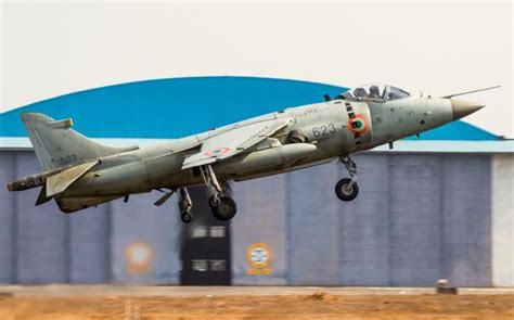 indian navy sea harrier frs   indian navy  officially downgraded  combat aircraft
