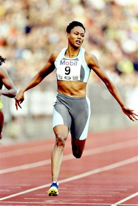 Pin By Pamela Booker On Boomerang Female Athletes Track