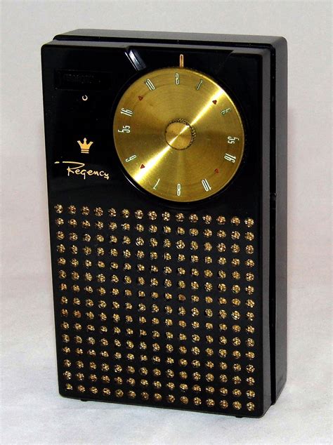 vintage regency tr  transistor radio   commercially manufactured transistor radio
