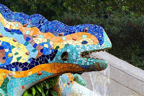 mosaic gaudi lizard  artistic  mozaichnoe iskusstvo dekor  zhivotnymi gaudi