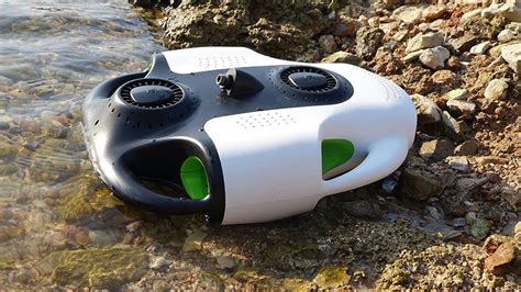 bw space pro claims   worlds    zoom underwater drone shouts