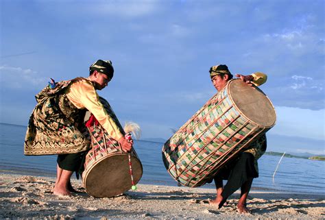 wisata  budaya lombok gendang beleq musik tradisional lombok
