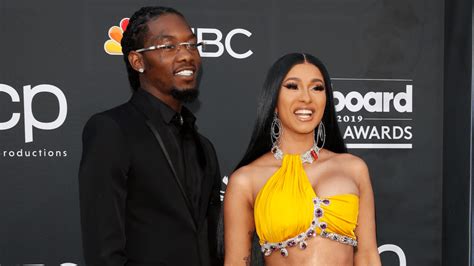 Cardi B Files For Divorce From Offset After 3 Years Of Marriage Wclu