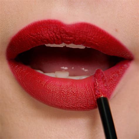 Best Red Lipsticks Of 2020 Drugstore Lipstick Maybelline
