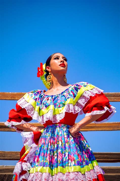 Ballet Folklorico Folklorico Dresses Mexican Fashion Mexican Style