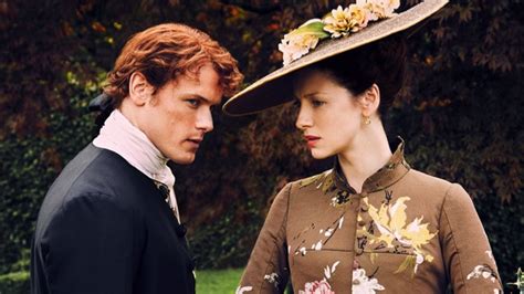 in the writers room outlander writers talk sex scenes and bringing the books to screen paste