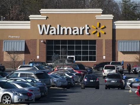 feds say wal mart was biased against lesbians