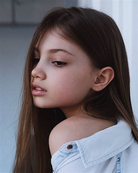 inmydreams adlı kullanıcının zhenya kotova teenmodel panosundaki pin