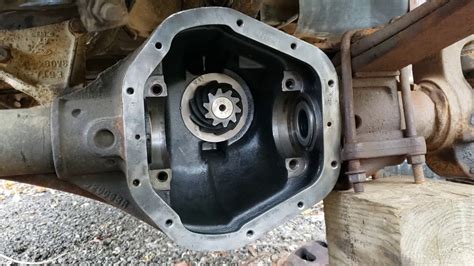 dana  front axle seal replacement reassembly project