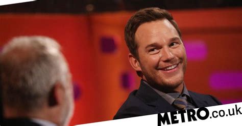 chris pratt didn t celebrate engagement be blowing £5 000 at strip club