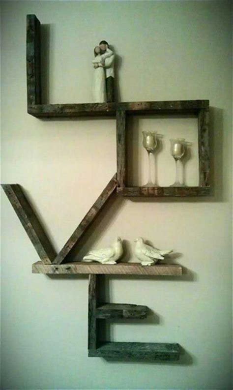 recycled pallet wall art ideas  enhancing