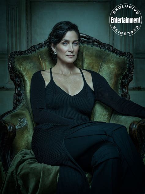 Carrie Anne Moss Entertainment Weekly January 2022 • Celebmafia