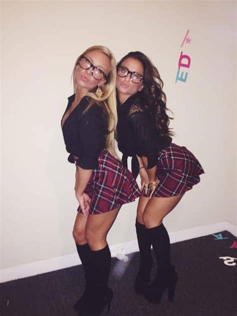 32 Easy Costumes To Copy That Are Perfect For The College